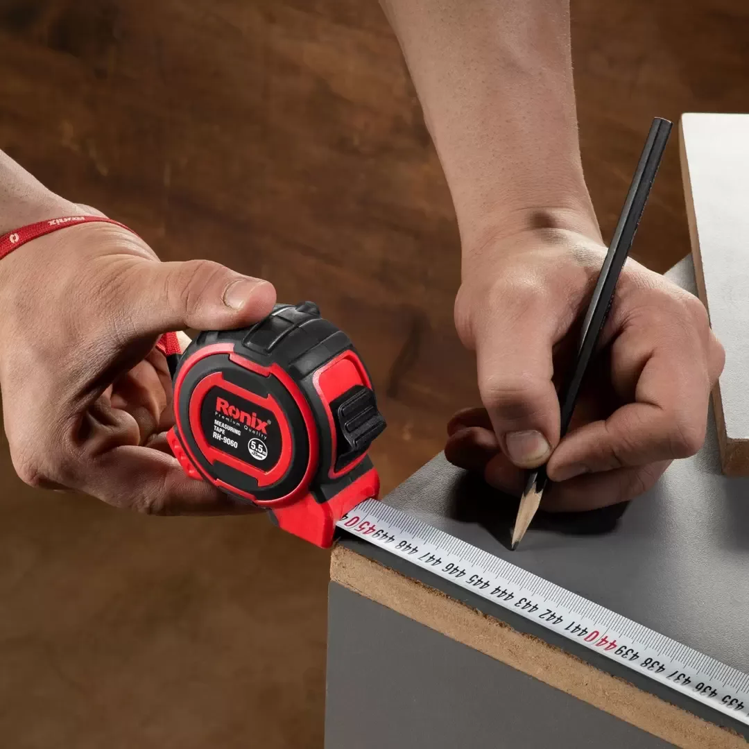 Measuring tape 5.5m-Omega model