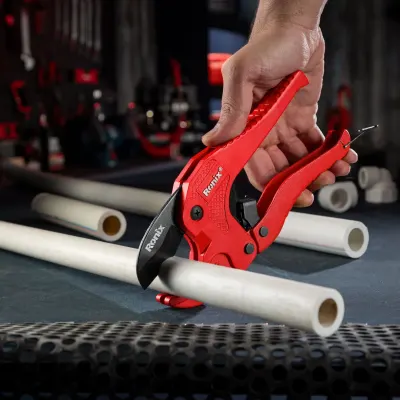 PVC Pipe Cutter -197*82*17mm