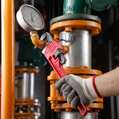 Pipe Wrench 14 inch