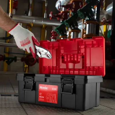 Plastic Toolbox 17 inch
